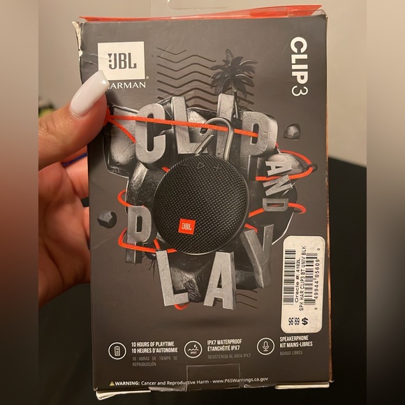 JBL Speaker 🔊 - Picture 2 of 3